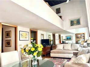 Interior - Cozy Apartment only 500 meters from Spanish Steps! (Roma)