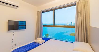 Parque do Cais #1210 - Apt With a View by Carpediem