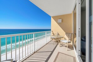 Property grounds - 🌴Beach Front-5 Pools+3 Hot Tubs-Majestic Beach Towers 1-1415🌴 (Panama City Beach)