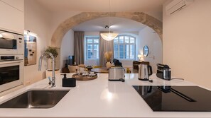Private kitchen - Chiado Aura Apartment by LovelyStay (Encarnação)