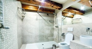 Hair dryer, towels, soap, shampoo - Armada Hotel (Ustka)