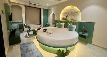 Hotel Wow stay - Balewadi Pune