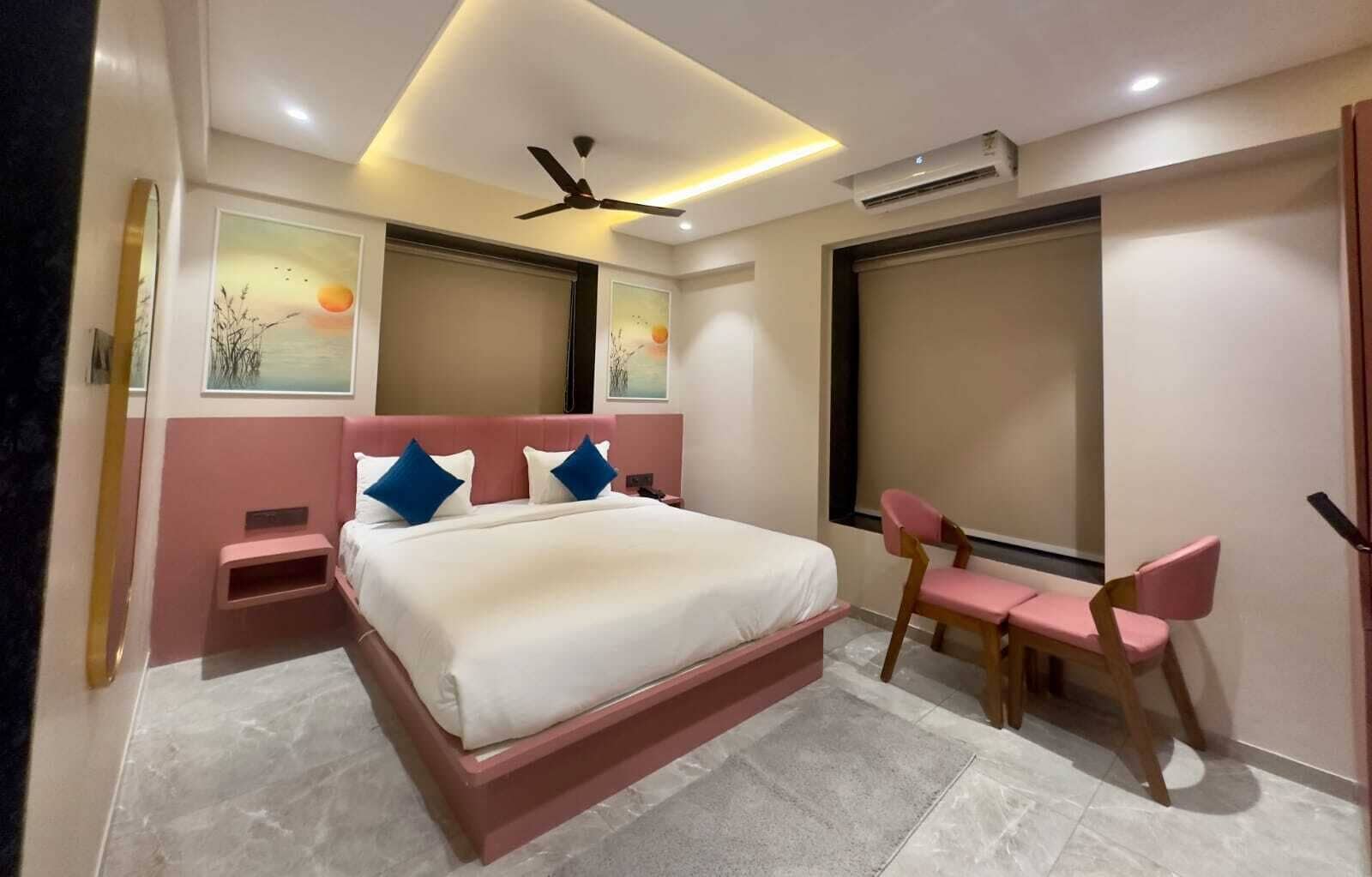 Deluxe Room, City View