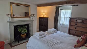 Casa de campo | 2 habitaciones, decoración personalizada y muebles diferentes