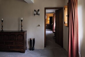 Cottage | Interior - Gatekeepers Cottage (Llandovery)