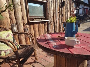 Luokittelematon kuva, 5 kautta 21, painike