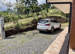 Property grounds - Mountain Vista Paradise with Hot Tub and  Private Waterfall (Turrialba)