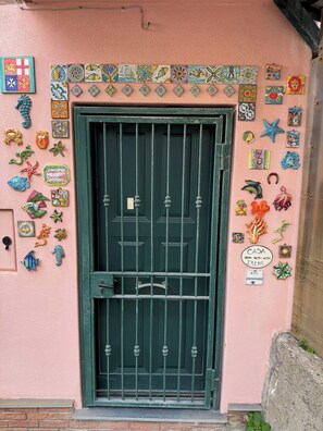 Exterior detail - Casa Irene by the beach with garden and A/C (Monterosso al Mare)
