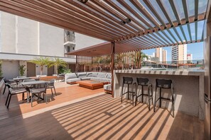 Khu ẩm thực ngoài trời