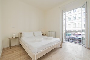 1 bedroom, iron/ironing board, free WiFi, bed sheets - Bnbest Palestrina 4 pax (Milano)