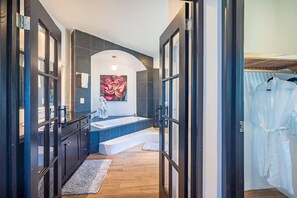 Hair dryer, soap - BEACH FRONT VILLA 11 Bedrooms Casa Playa Del Rey House (Jaco)
