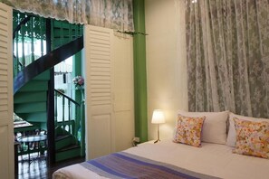 Comfort Double Room - greenteakhouse (Bangkok)