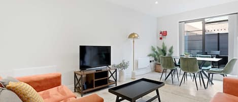 TV, offices