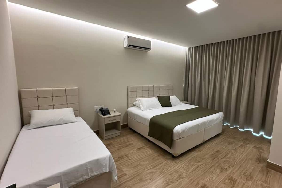 스탠다드 스위트 | 객실 내 금고, 무료 WiFi