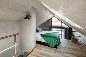 Uklassifisert bilde, 4 av 9, knapp