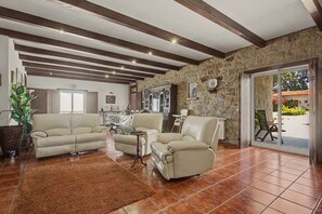 Interior - Casa Da Redouça – Holiday Home in Cedrim (Cedrim)