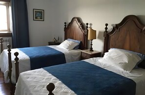 4 bedrooms, WiFi, bed sheets - Casa Da Redouça – Holiday Home in Cedrim (Cedrim)