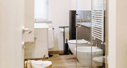 Mountains, and relaxation, strategic location, for both winter and summer stays.