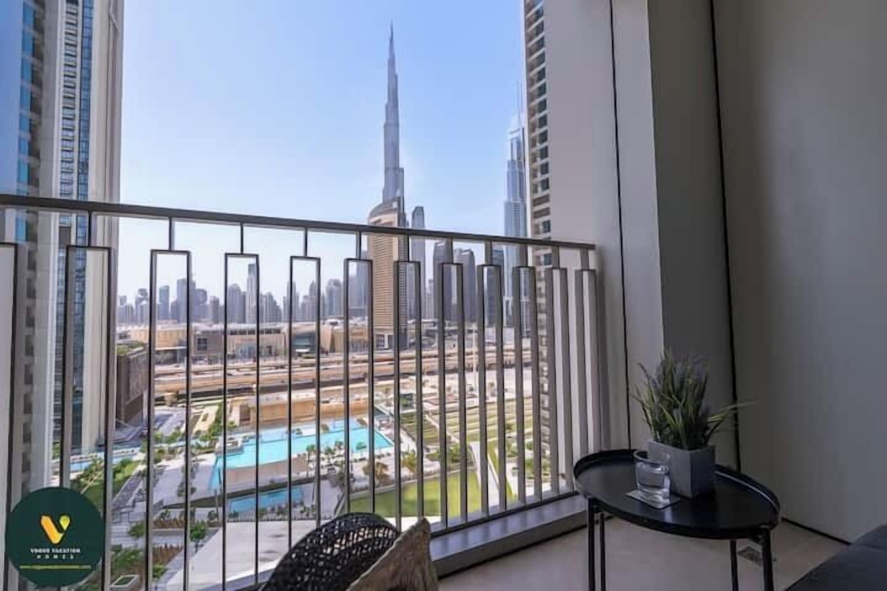 Apartemen Mewah, balkon, pemandangan kota | Balkon