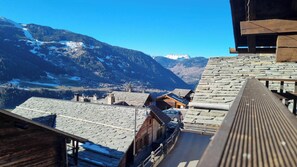 Property grounds - Duplex with view in the heart of the quiet village of Sarreyer near Verbier (Val de Bagnes)