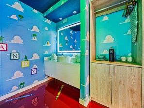 Interior - Toy-Story studio w/ pool & parking (Kissimmee)