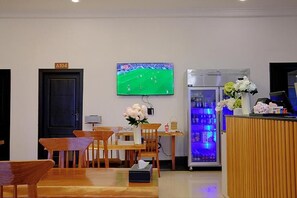 Dining - Joy Beach Lodge (Sekondi-Takoradi)