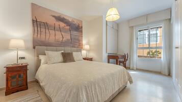 2 Schlafzimmer, Bügeleisen/Bügelbrett, WLAN, Bettwäsche