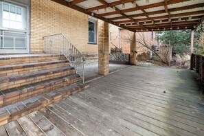 Apartment (2 Bedrooms) | Floor plan - Modern 2BR Apartment Free Parking Baden (Baden)