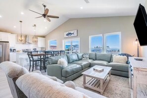 Maison, plusieurs lits (Sandy Pines) | Coin séjour