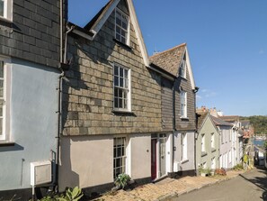 Exterior - 36 Crowthers Hill (Dartmouth)