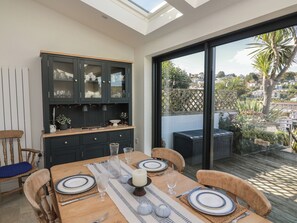 Dining - 36 Crowthers Hill (Dartmouth)