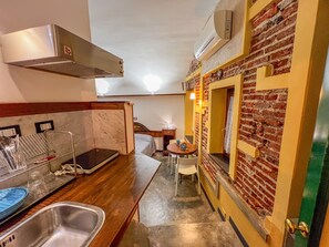 Unclassified image, 3 of 41, button - Lovingenoa - Dream Passion (Genova)