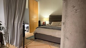2 slaapkamers, een strijkplank/strijkijzer, wifi