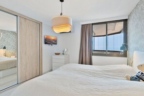 1 bedroom, iron/ironing board, WiFi, bed sheets - Stunning apartment with seaviews in Fuengirola (Fuengirola)