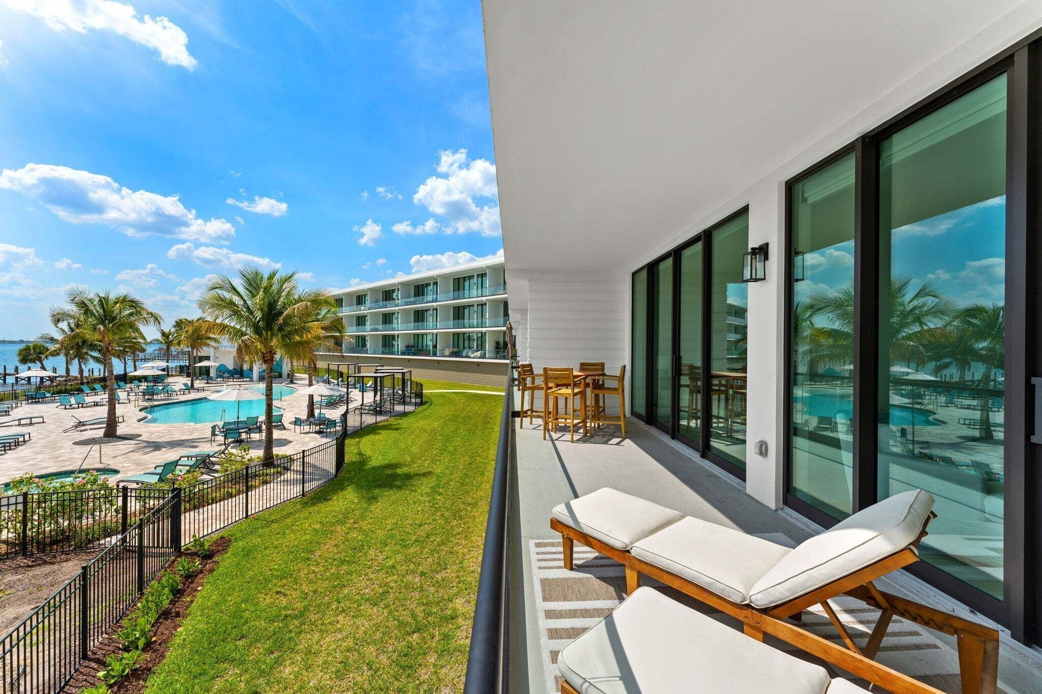 Apartment (3 Bedrooms) | Resort view