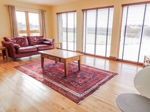 Living area - Cashelrehin (Errarooey)