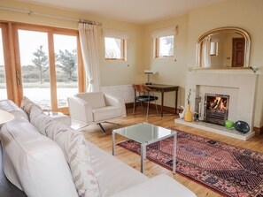 Living area - Cashelrehin (Errarooey)