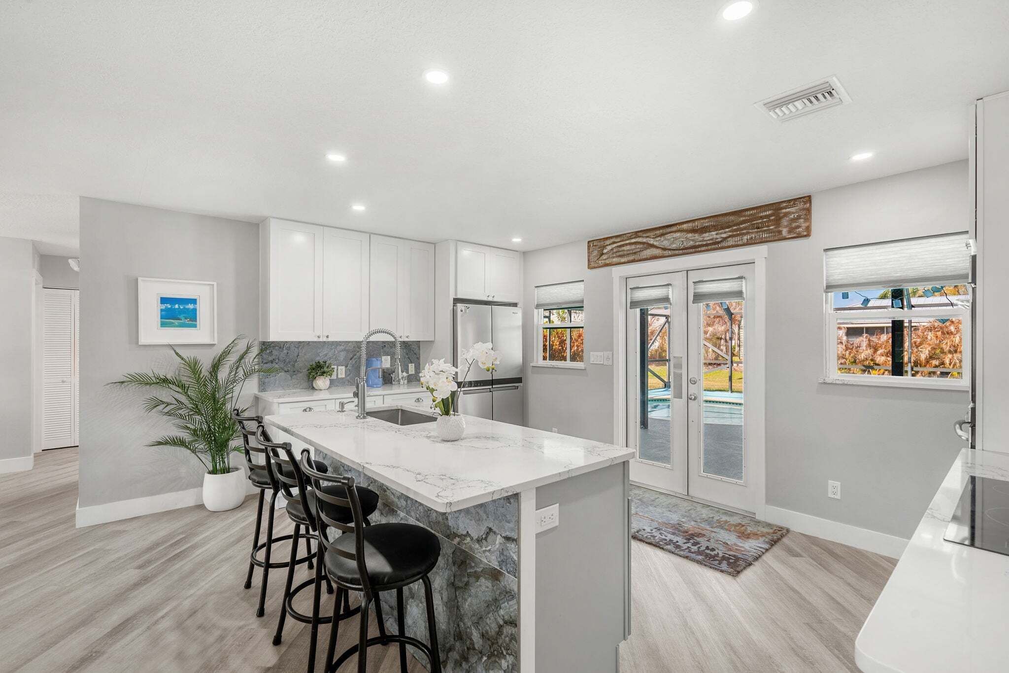 Casa (3 Bedrooms) | Cozinha privada | Geladeira, micro-ondas, fogão, cooktop