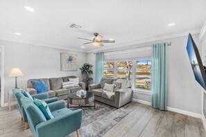 House (4 Bedrooms) | Interior - 1544 Lime Drive (Melbourne)