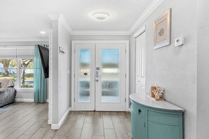 House (4 Bedrooms) | Interior - 1544 Lime Drive (Melbourne)