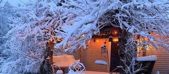 Private 5-Acre Escape | Pool, Lake & Gardens