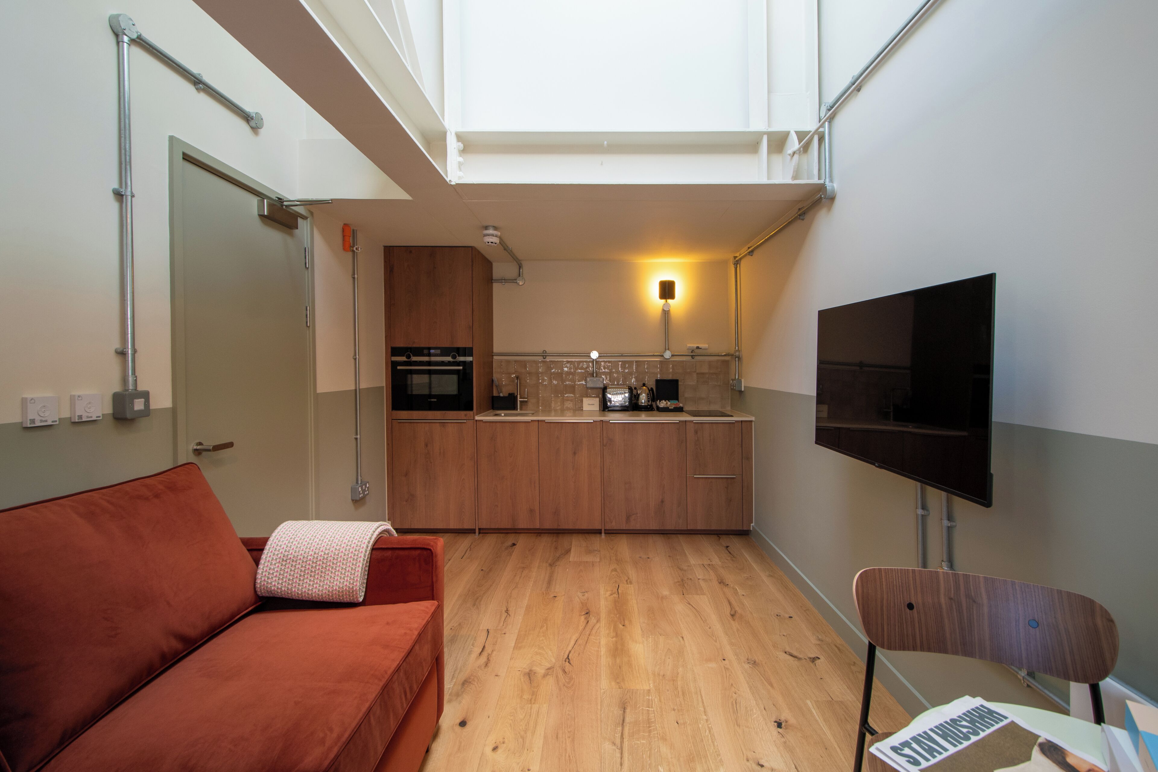 Maisonette | Eigene Küche | Großer Kühlschrank, Mikrowelle, Ofen, Geschirrspüler