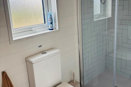 The Dozy Donkey Shepherd Hut Campview Farm Stay