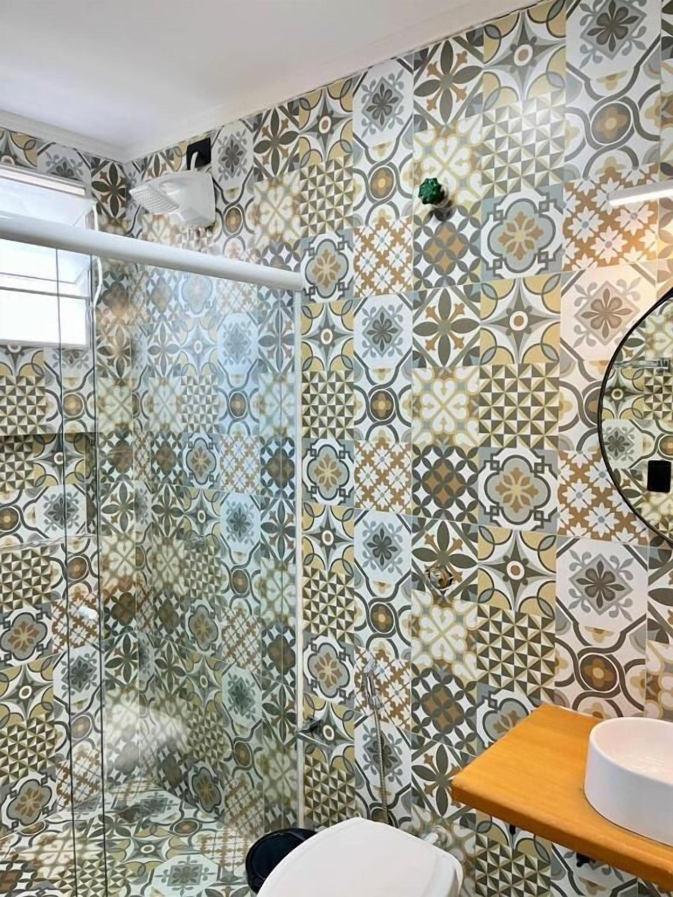 Quarto quádruplo luxo | Banheiro