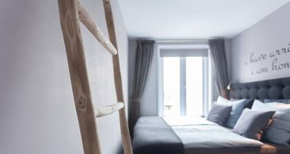Spacious 2-4p Family Stay Haarlem, 10 min walk Centre, Easy Train to Amsterdam