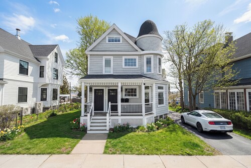 Newly 2BR-2BA in delightful Boston - Quick Access to Downtown & Sightseeing 