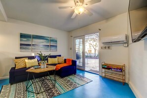 Apartment - 5 Min Walk to Beach - IRB Remote Workers Retreat (Indian Rocks Beach)