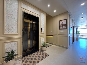 Botó d’imatge sense classificar, 4 de 167