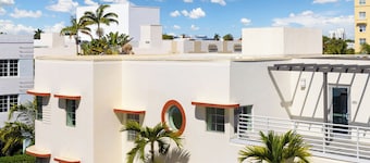 Collins Court South Beach