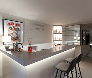 Bar (en el alojamiento)